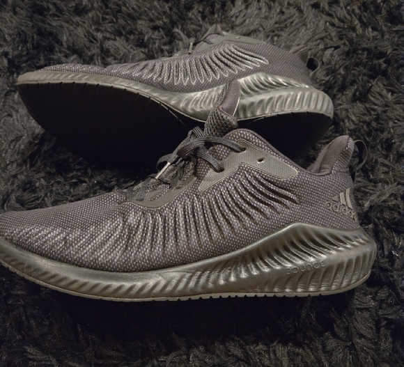 adidas Men's Charcoal Sneakers | Size 16 - Picture 2 of 5